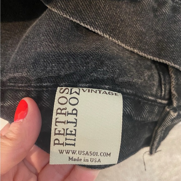 Levi's Men's Dark Denim Jacket - Picture 8 of 8